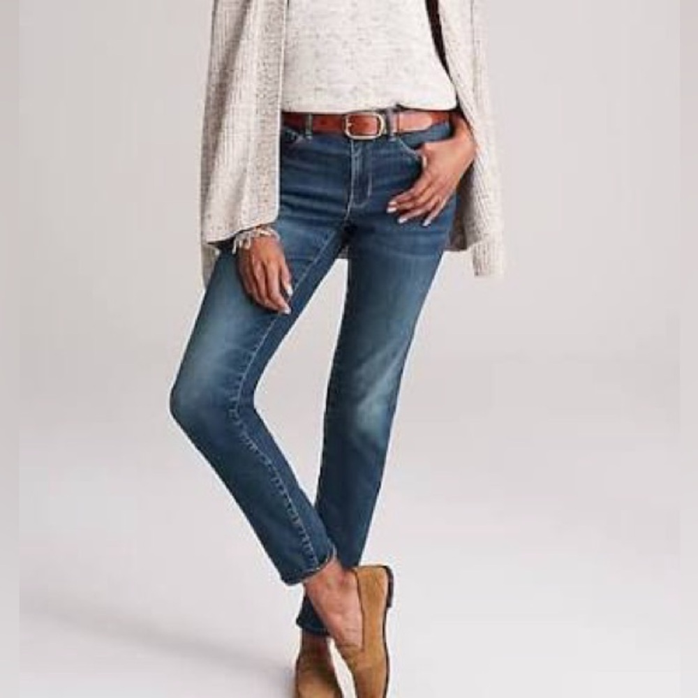 J. Jill Authentic Fit Slim Ankle, White Denim Jeans, size 10P - Picture 2 of 10